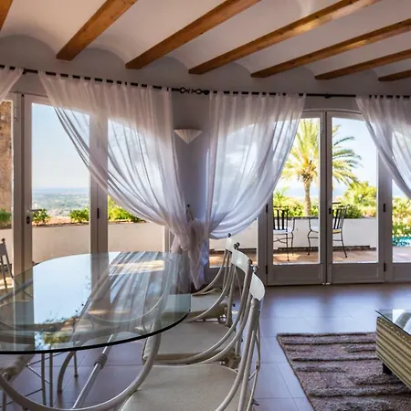 Luxury With Sauna, Sea View And 2.200 M2 Garden Вилла