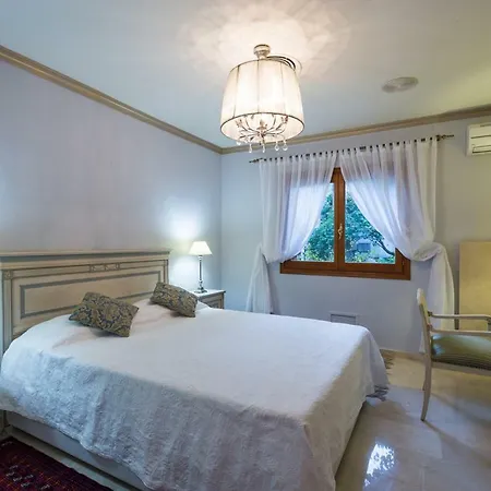 Luxury With Sauna, Sea View And 2.200 M2 Garden Вилла Дения