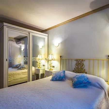 Luxury With Sauna, Sea View And 2.200 M2 Garden Дения