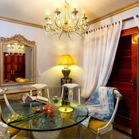 Luxury With Sauna, Sea View And 2.200 M2 Garden